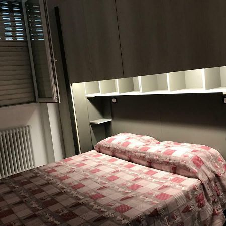 Ferienwohnung Accogliente Bilocale Mailand Exterior foto