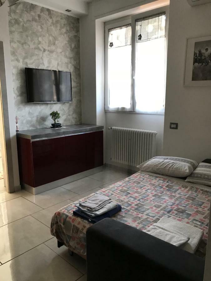 Ferienwohnung Accogliente Bilocale Mailand Exterior foto